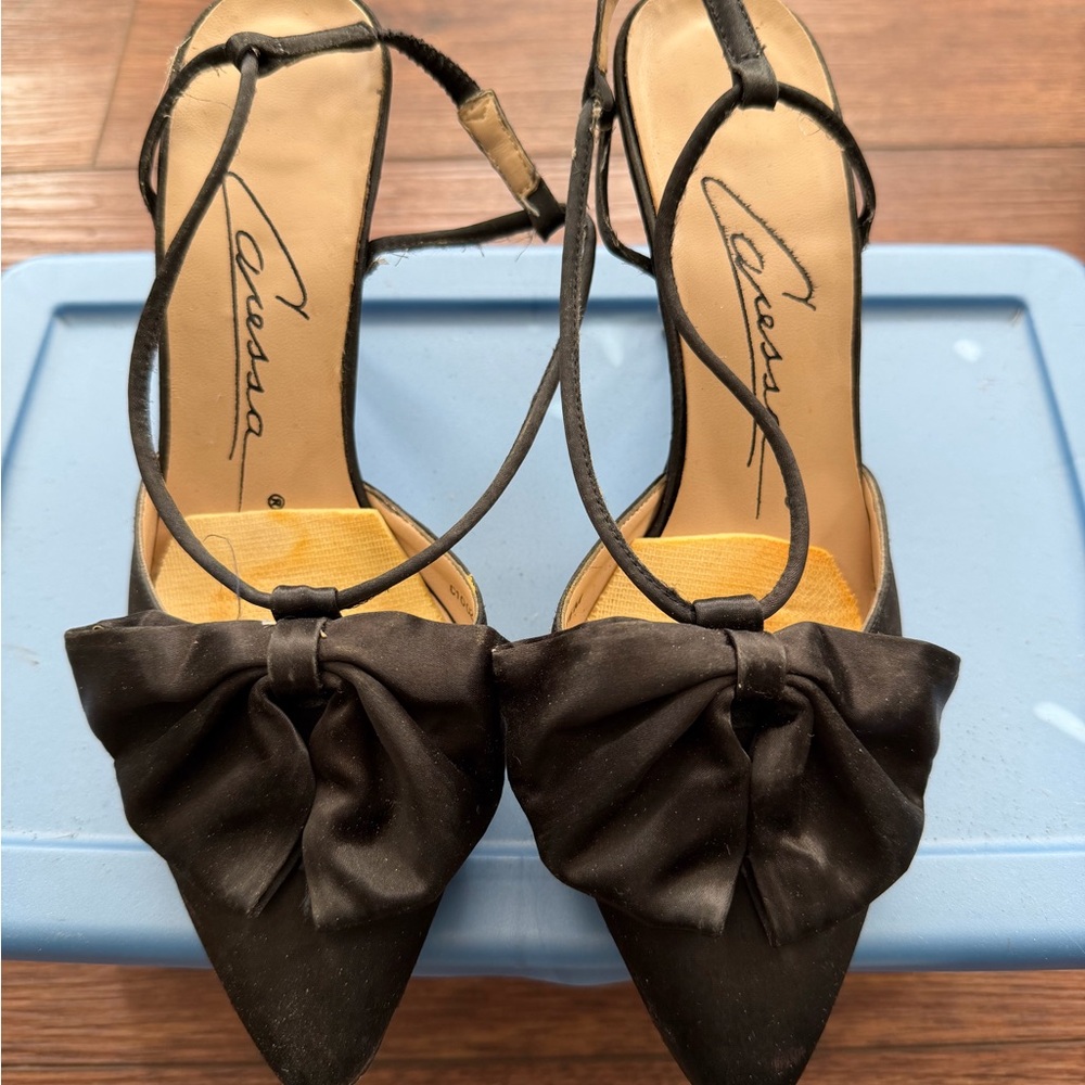 Caressa Black Satin Bow Slingback Heels Pointed Toe Size 7.5M